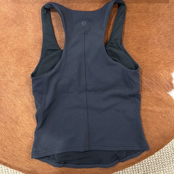 Lululemon Align tank - Picture 3 of 4